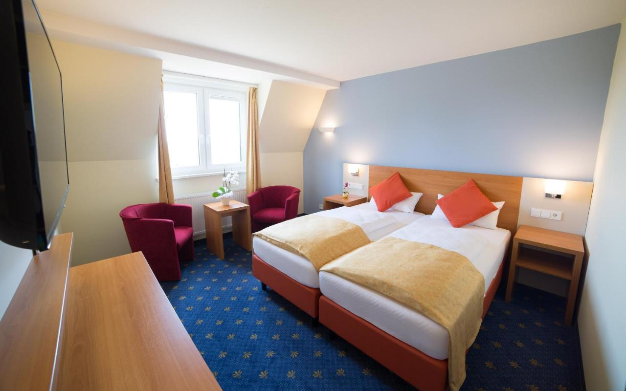 Berghotel Tambach Экстерьер фото