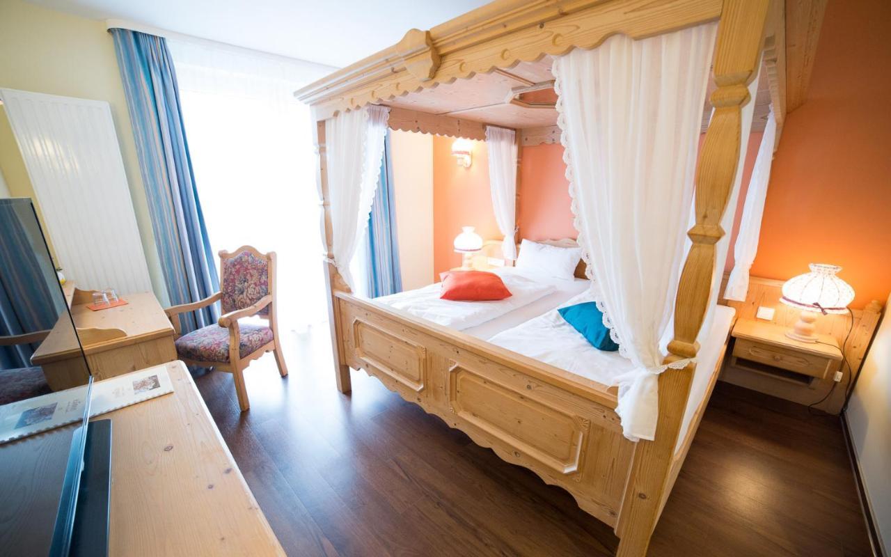 Berghotel Tambach Экстерьер фото